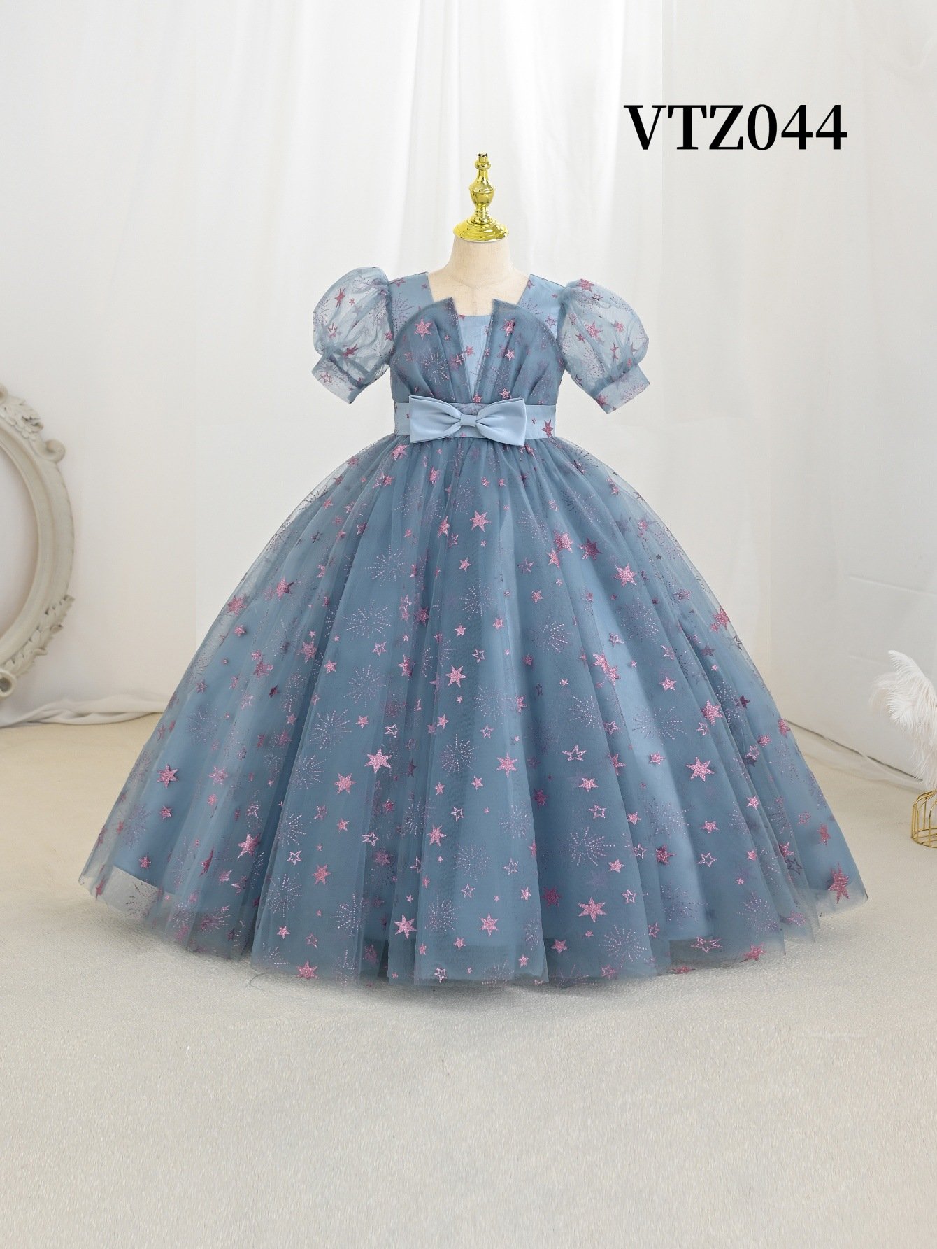 Starry Sequin Dust Blue Princess Dress – Puff Sleeve Girls Party Dress