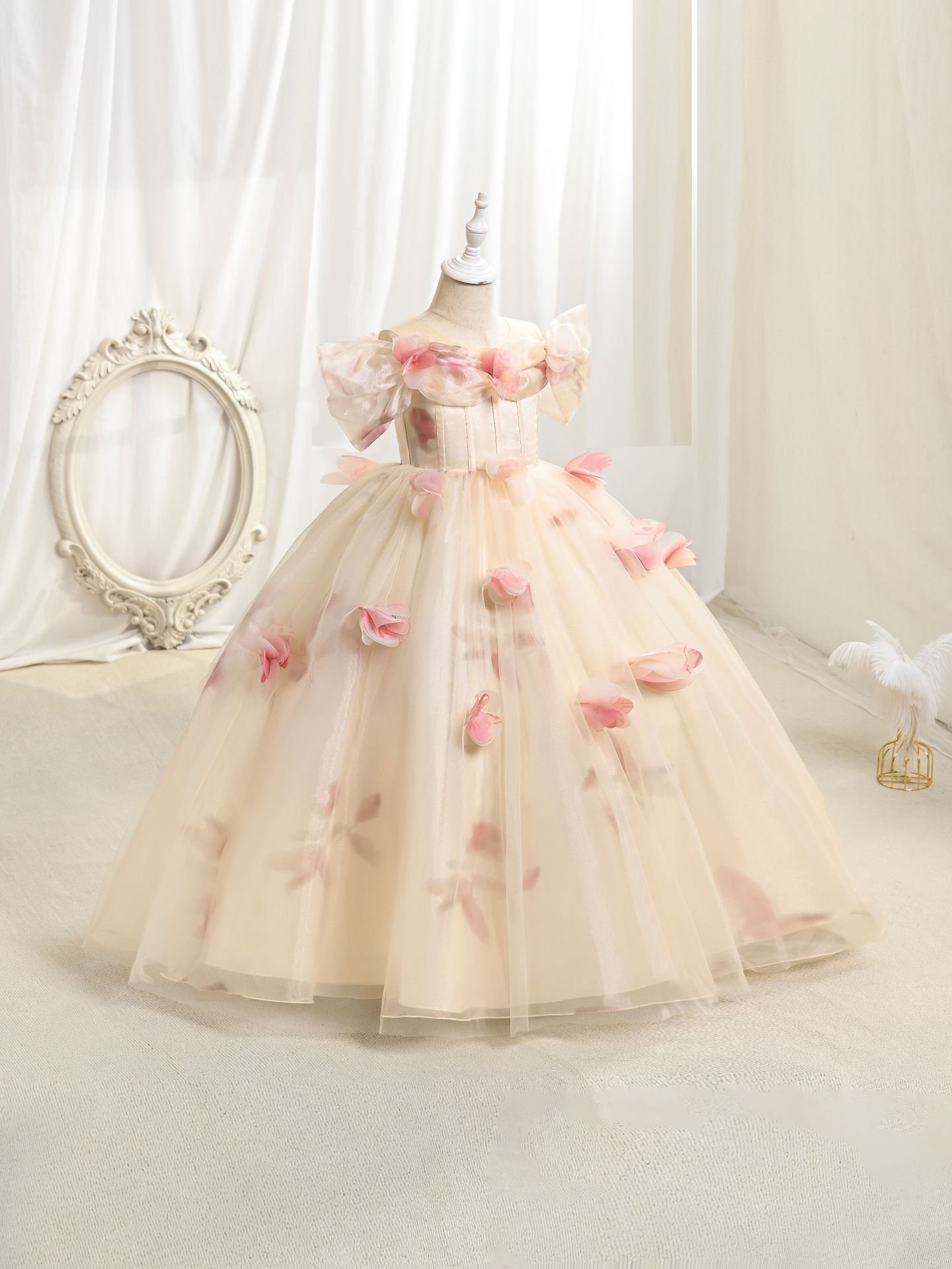 Wholesale Girls Off-Shoulder Floral Princess Dress – Tulle Tutu Gown