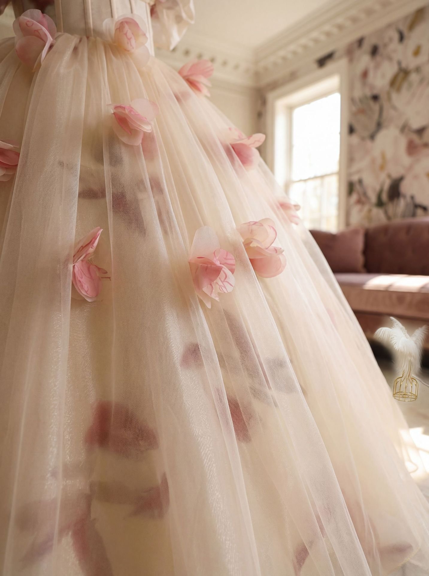 Wholesale Girls Off-Shoulder Floral Princess Dress – Tulle Tutu Gown
