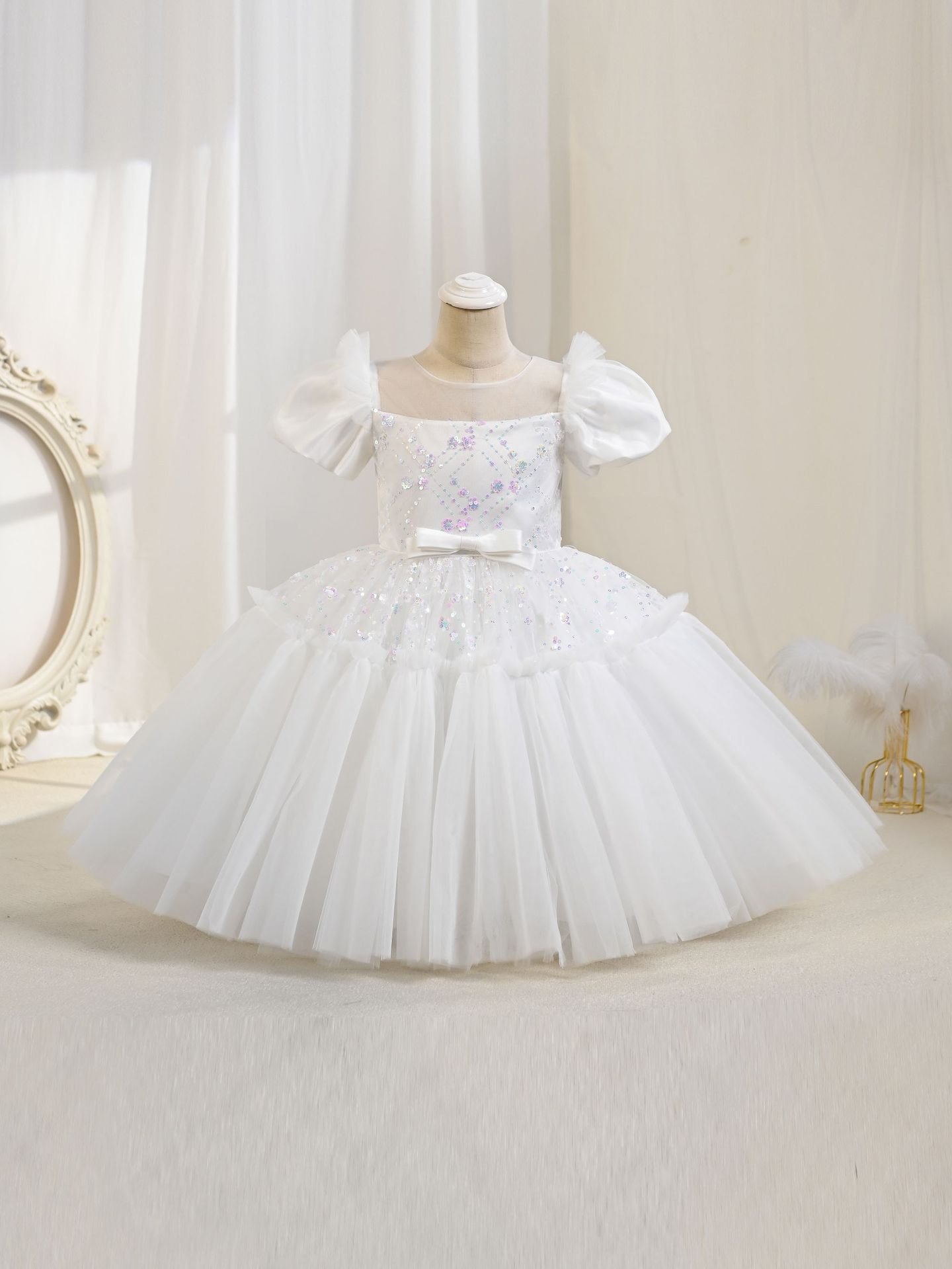 Girls tulle bow sequin princess dress — bodice detail