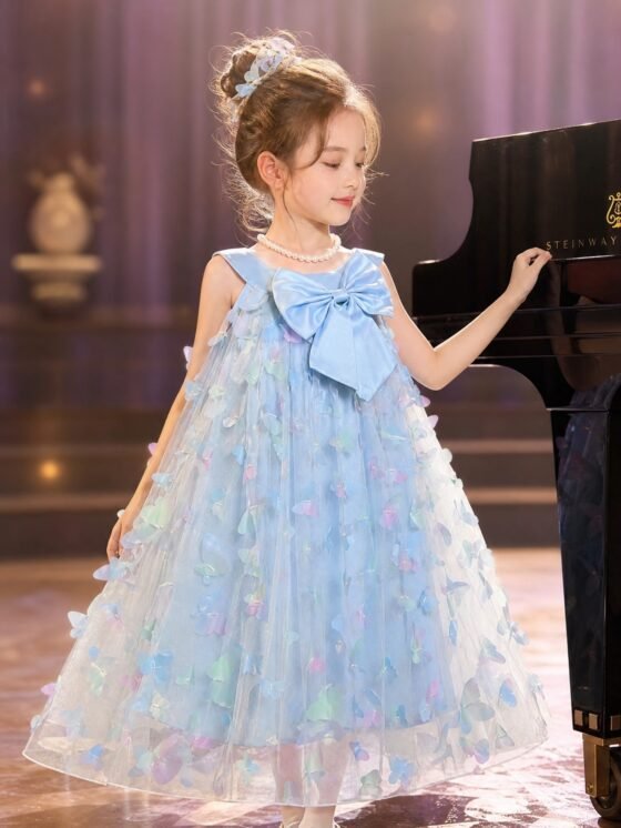 3D butterfly bow tulle dress detail view 7
